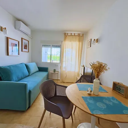 Maxx - Bright And Stylish With Pool Access, Jardin