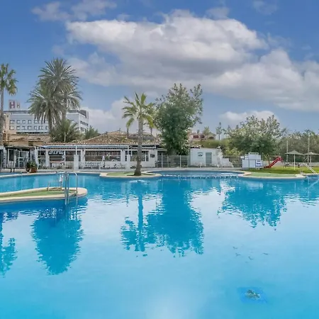 Apartment Maxx - Bright And Stylish With Pool Access, Jardin