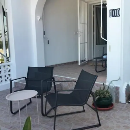 Apartment Maxx - Bright And Stylish With Pool Access, Jardin Torrevieja